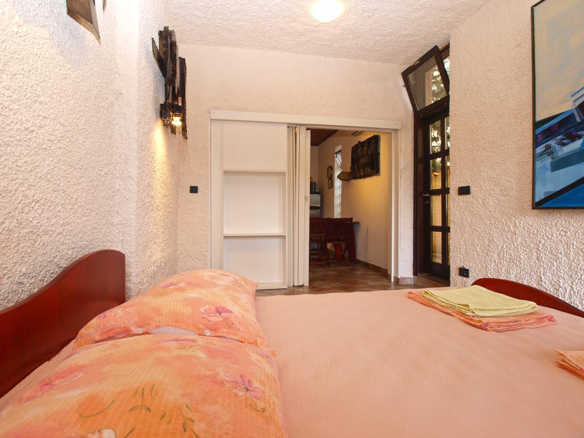 Apartments Nenad 1720 Premantura Eksteriør billede